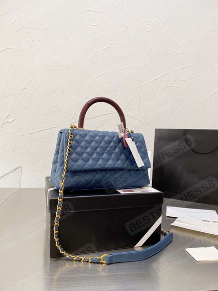 ladies designer handbag rhombic chain fashion all-match single shoulder messenger large capacity size 24*13
ladies designer handbag rhombic chain fashion all-match single shoulder messenger large capacity size 24*13
