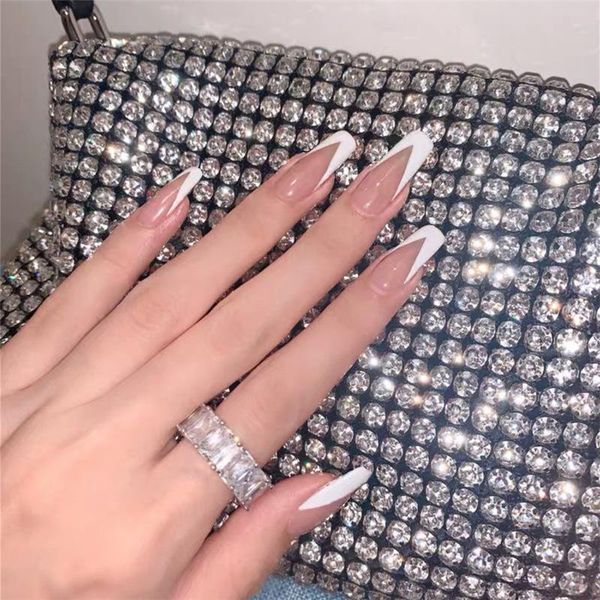 false nails 24pcs white v shaped french fake nail sheet wearable sticker with glue press on art decoration, Red;gold
false nails 24pcs white v shaped french fake nail sheet wearable sticker with glue press on art decoration, Red;gold