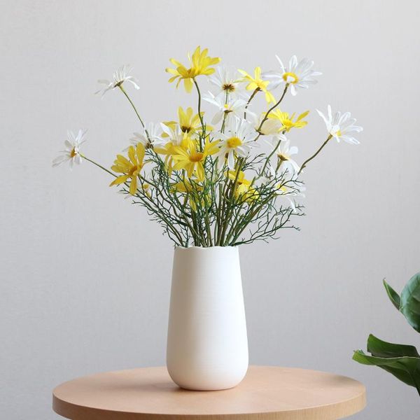 vases 6.7inch modern wave design vase white porcelain flower decorative tableornaments for home decor
vases 6.7inch modern wave design vase white porcelain flower decorative tableornaments for home decor