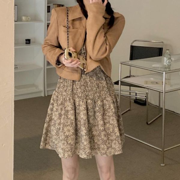 casual dresses french small floral dress women's spring and autumn 2021 style temperament waist closing design chic skirt, Black;gray
casual dresses french small floral dress women's spring and autumn 2021 style temperament waist closing design chic skirt, Black;gray