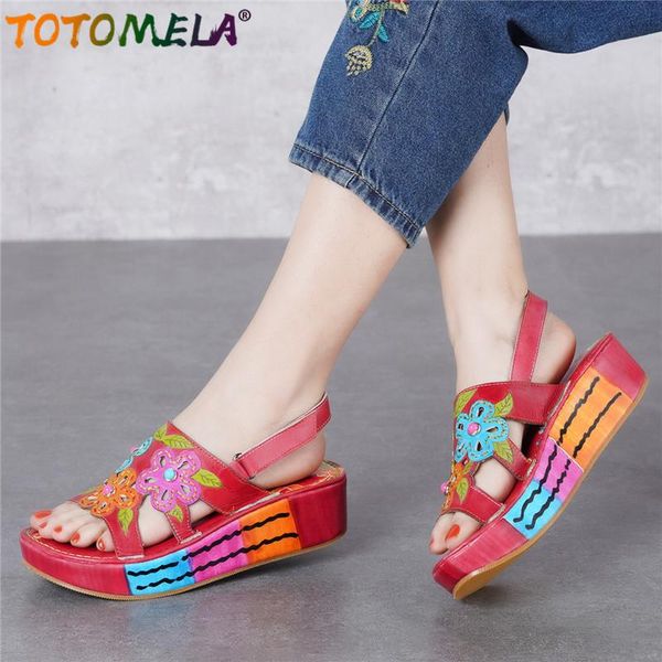 plus size 35-42 genuine leather shoes women sandals flower wedges platform fashion ladies, Black
plus size 35-42 genuine leather shoes women sandals flower wedges platform fashion ladies, Black