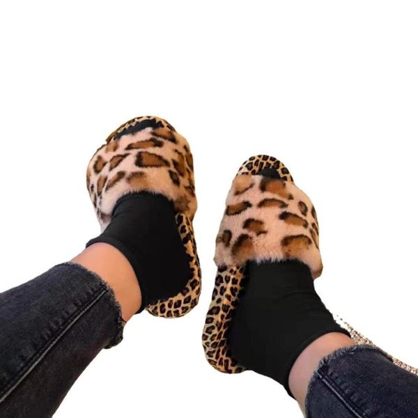 large size 35-43 home fashion leopard print plush flat bottom slippers for women in summer, Black
large size 35-43 home fashion leopard print plush flat bottom slippers for women in summer, Black