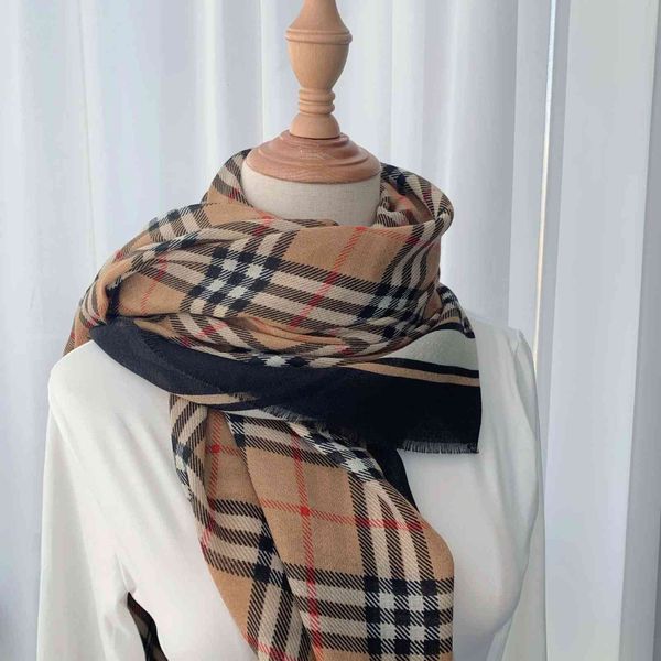 handkerchiefs generous scarf babbage versatile twill print bib yellow black color lattice tassel warm women's winter, Blue;white
handkerchiefs generous scarf babbage versatile twill print bib yellow black color lattice tassel warm women's winter, Blue;white