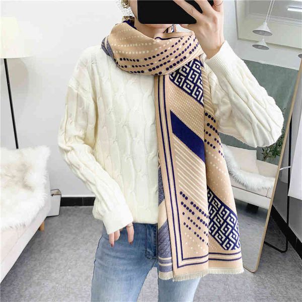 design 2021 autumn new imitation cashmere scarf women's thickened warm keeping trend shawl 400g, Blue;gray
design 2021 autumn new imitation cashmere scarf women's thickened warm keeping trend shawl 400g, Blue;gray