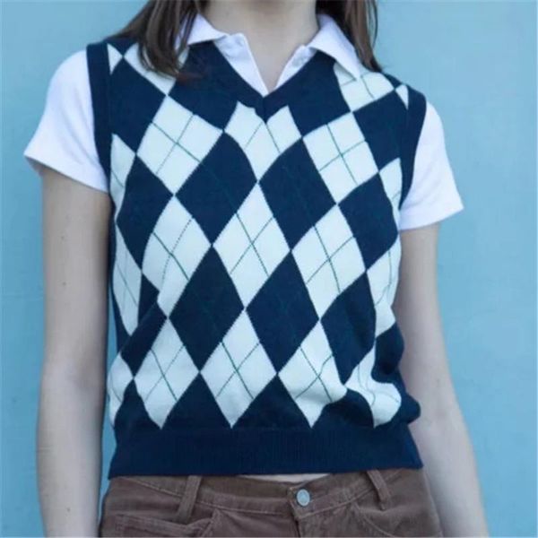 women's vests women sweater vest autumn winter 2021 preppy style geometric argyle plaid v neck sleeveless pullover knitted lady sweater, Black;white
women's vests women sweater vest autumn winter 2021 preppy style geometric argyle plaid v neck sleeveless pullover knitted lady sweater, Black;white