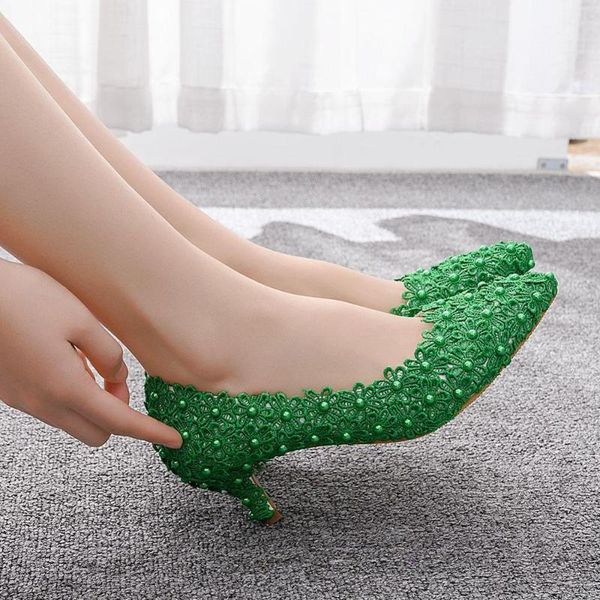 dress shoes baoyafang flower green lace wedding 5cm med heel ladies party bride sweet pumps princess heels, Black
dress shoes baoyafang flower green lace wedding 5cm med heel ladies party bride sweet pumps princess heels, Black