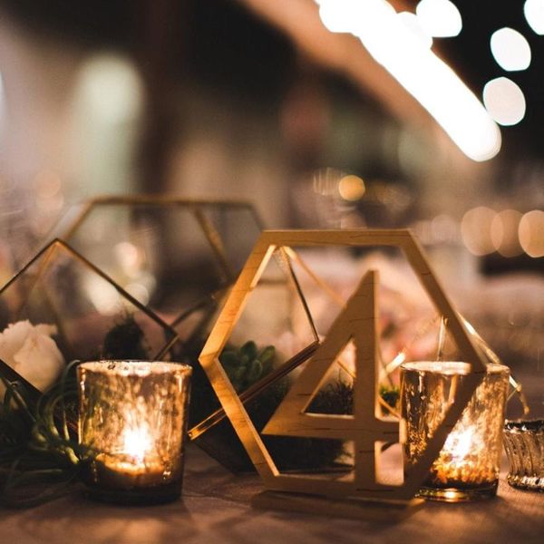 party decoration 20pcs 1-20 table cards wooden wedding number holders with base for reception and tables decorations event supplies
party decoration 20pcs 1-20 table cards wooden wedding number holders with base for reception and tables decorations event supplies