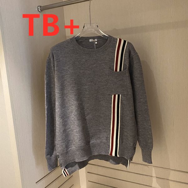 chao brand tb 21 early autumn new simple casual knitted sweater loose and thin, easy to match with women's round neck long sleeves, White;black
chao brand tb 21 early autumn new simple casual knitted sweater loose and thin, easy to match with women's round neck long sleeves, White;black