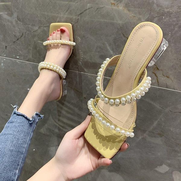 slippers 2021 woman shoes the solid color square heel high heels transparent pvc string bead fashion open toe casual sandals, Black
slippers 2021 woman shoes the solid color square heel high heels transparent pvc string bead fashion open toe casual sandals, Black