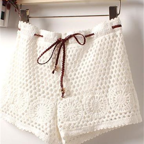 women cotton floral lace crochet mini shorts leisure short trousers, White;black
women cotton floral lace crochet mini shorts leisure short trousers, White;black