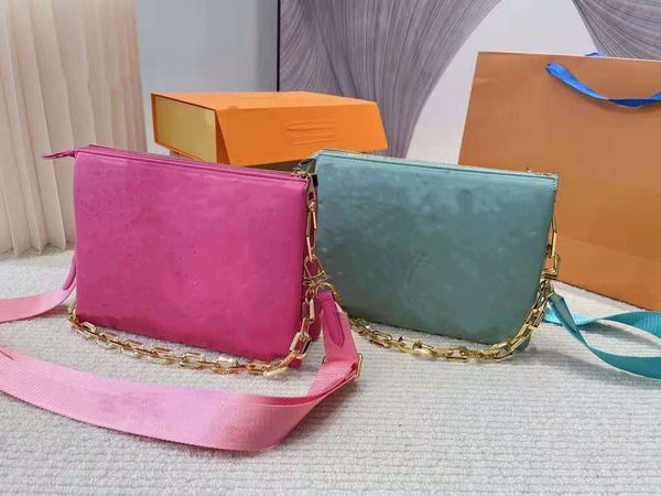 female wide straps one shoulder bags bag embossment candy color inclined genuine leather handbags handbag with high quality
female wide straps one shoulder bags bag embossment candy color inclined genuine leather handbags handbag with high quality
