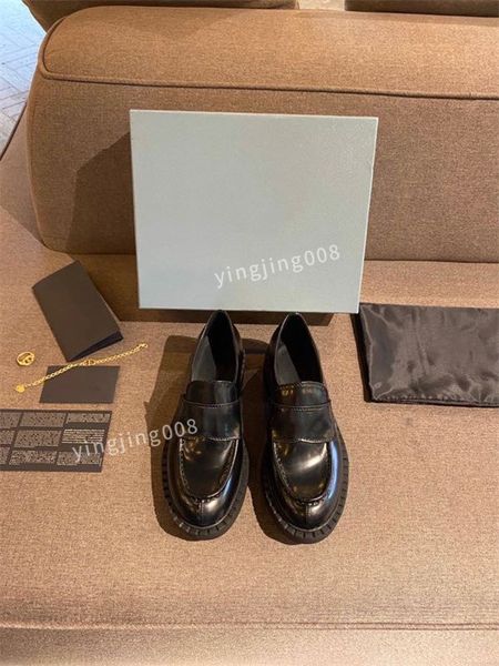 2021 college style womens dress platform shoes small bee embroidery horsebit designers luxurys loafers casual shoe size 35-40 zh211011, Black
2021 college style womens dress platform shoes small bee embroidery horsebit designers luxurys loafers casual shoe size 35-40 zh211011, Black