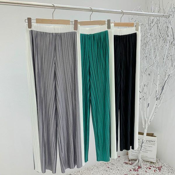 women's pants & capris plus size trousers for women 45-75kg 2021 summer stripes patchwork elastic loose miyake pleated thin casual wide, Black;white
women's pants & capris plus size trousers for women 45-75kg 2021 summer stripes patchwork elastic loose miyake pleated thin casual wide, Black;white