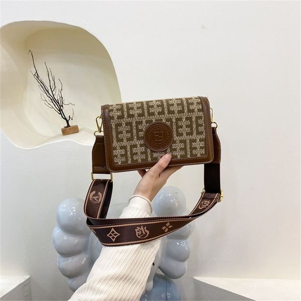 factory store shop autumn and winter super fire women's new fashion ins minority messenger bag version versatile one shoulder small who
factory store shop autumn and winter super fire women's new fashion ins minority messenger bag version versatile one shoulder small who