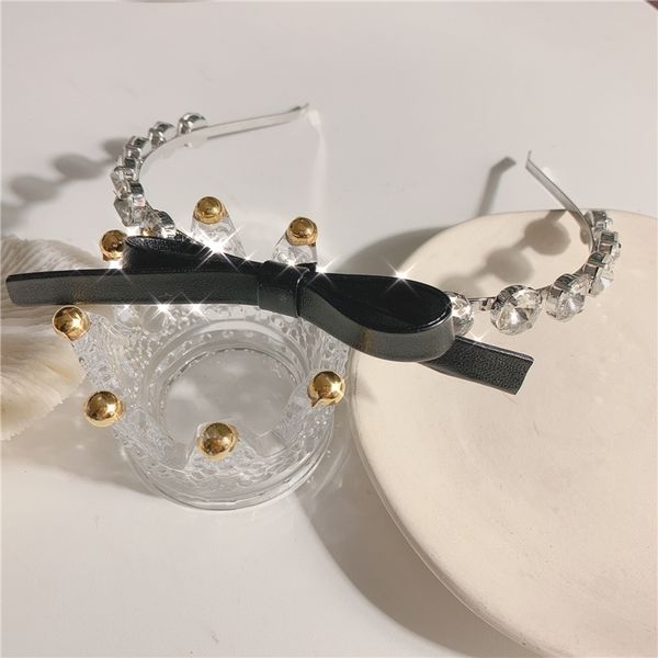 HgX hair girl simple korean heads temperament net red versatile go out fashion girl korean accessories hair band band, Silver
HgX hair girl simple korean heads temperament net red versatile go out fashion girl korean accessories hair band band, Silver