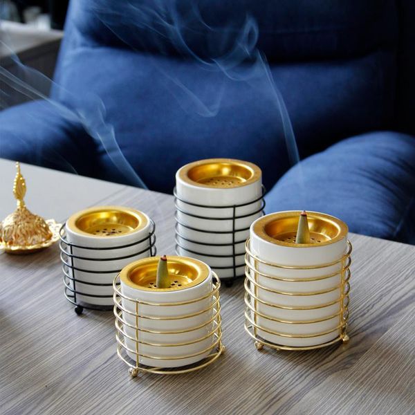 fragrance lamps simple fashion ceramic golden metal incense burner middle east arabic mabkhara holder
fragrance lamps simple fashion ceramic golden metal incense burner middle east arabic mabkhara holder