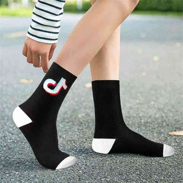 halloween tiktok letters patchwork children's socks fashion autumn boys grils long stockings tik tok casual sports mid-calf length sock, Pink;yellow
halloween tiktok letters patchwork children's socks fashion autumn boys grils long stockings tik tok casual sports mid-calf length sock, Pink;yellow