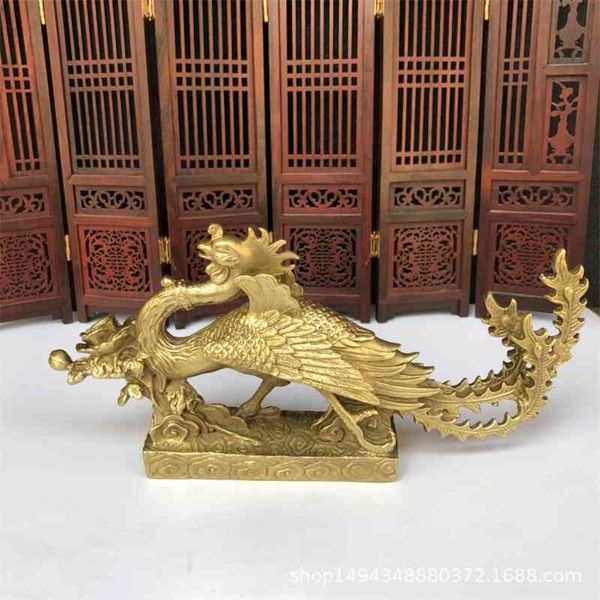 pure copper carved bottom han feng animal brass feng shui office ornaments home crafts 
pure copper carved bottom han feng animal brass feng shui office ornaments home crafts