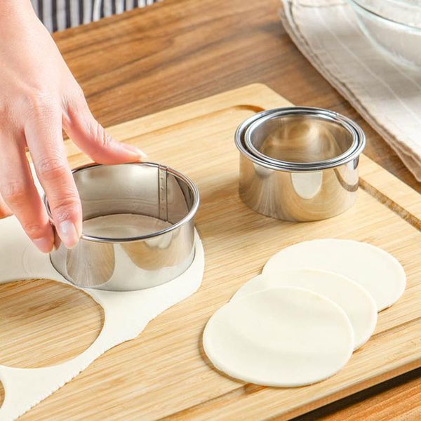 baking & pastry tools 3pcs/set round dough cutting tool stainless steel cutter maker cookie manual kitchen gadgets dumplings wrappers molds
baking & pastry tools 3pcs/set round dough cutting tool stainless steel cutter maker cookie manual kitchen gadgets dumplings wrappers molds