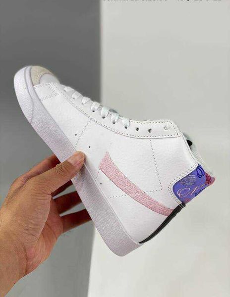 2021 new mid blazer white mens womens 77 se2 gs dj0265-100 running shoes size36-45
2021 new mid blazer white mens womens 77 se2 gs dj0265-100 running shoes size36-45
