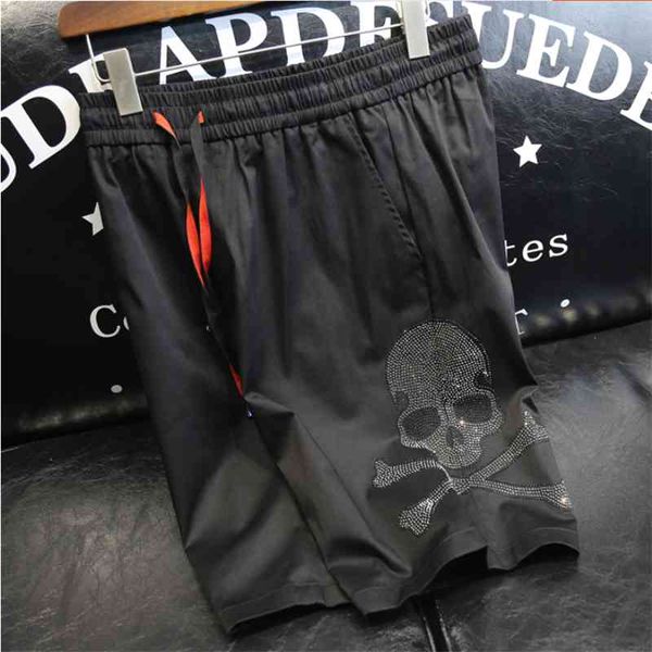 short summer rhinestones skull fast dry and comfortable beach men's shorts, White;black
short summer rhinestones skull fast dry and comfortable beach men's shorts, White;black