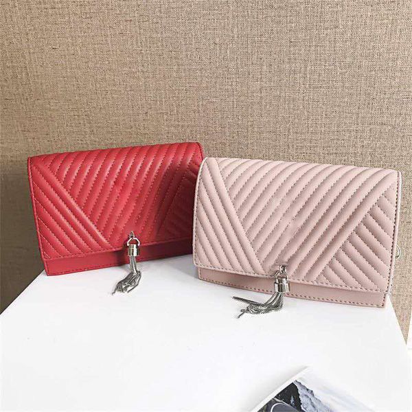 2020 genuine black embossed leather women's handbag shoulder bags crossbody bags messenger bag 11
2020 genuine black embossed leather women's handbag shoulder bags crossbody bags messenger bag 11