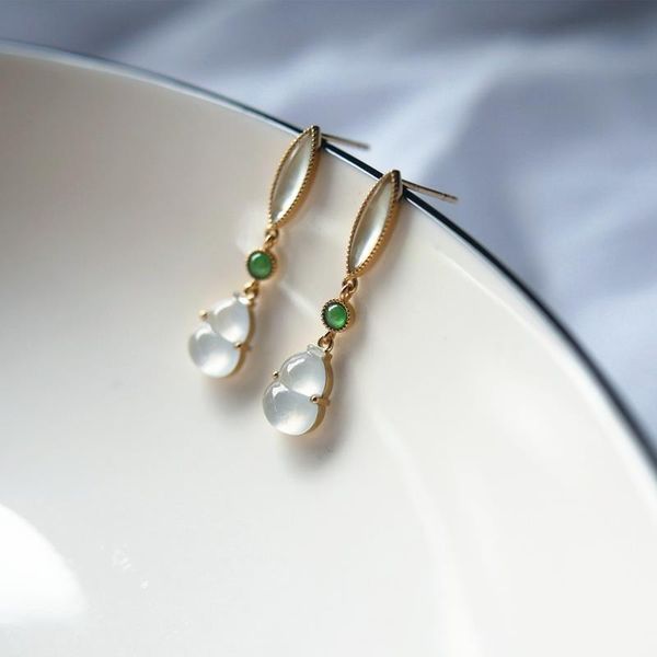 designer original craftsmanship chalcedony gourd inlaid jade earrings exquisite and elegant ladies brand silver jewelry stud, Golden;silver
designer original craftsmanship chalcedony gourd inlaid jade earrings exquisite and elegant ladies brand silver jewelry stud, Golden;silver