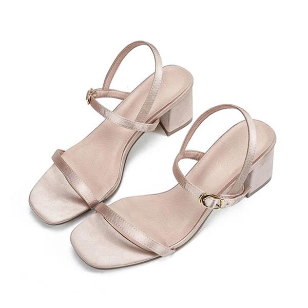 brief party shoes women silk riband chunky heel roman sandals feminino square toe gladiator a word cingulate sandalias, Black
brief party shoes women silk riband chunky heel roman sandals feminino square toe gladiator a word cingulate sandalias, Black