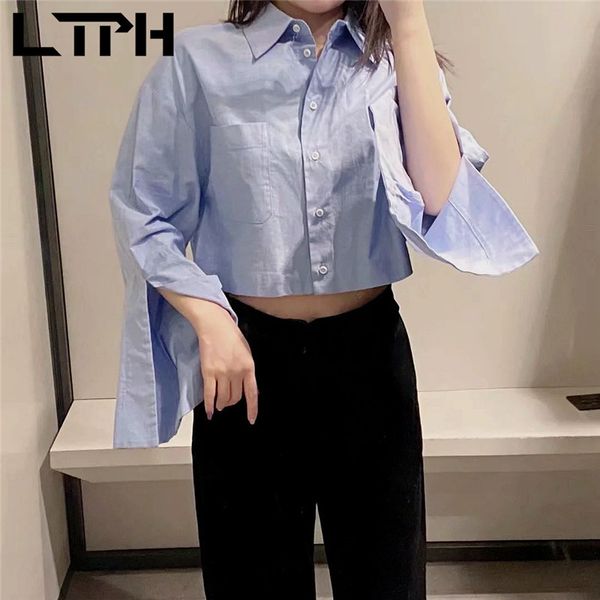 simple solid split long sleeve vintage blouses women shirts polo collar pocket shirt loose short thin summer 210427, White
simple solid split long sleeve vintage blouses women shirts polo collar pocket shirt loose short thin summer 210427, White