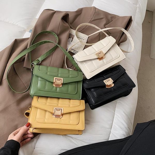 2021 pu horizontal flip shoulder fashion zipper dinner women's bag
2021 pu horizontal flip shoulder fashion zipper dinner women's bag