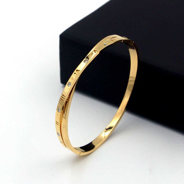 fashion cross crystal stainless steel bangles bracelet for women men roman numerals design jewelry christmas gifts b014 q0719, Black
fashion cross crystal stainless steel bangles bracelet for women men roman numerals design jewelry christmas gifts b014 q0719, Black