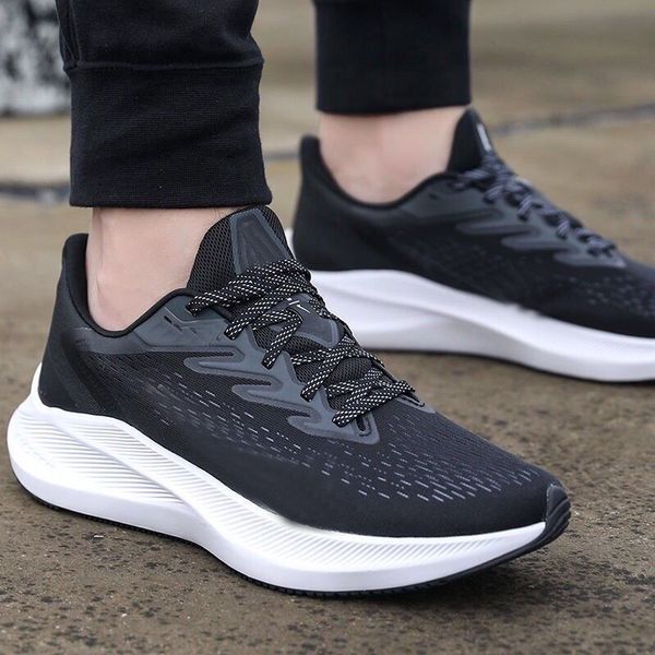 2022 shock absorption leisure breathable neutral new sports shoes unisex