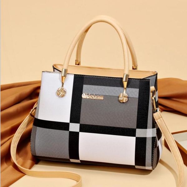 evening bags 2021 tote women's bag plaid printed women crossbody big womens handbag
evening bags 2021 tote women's bag plaid printed women crossbody big womens handbag