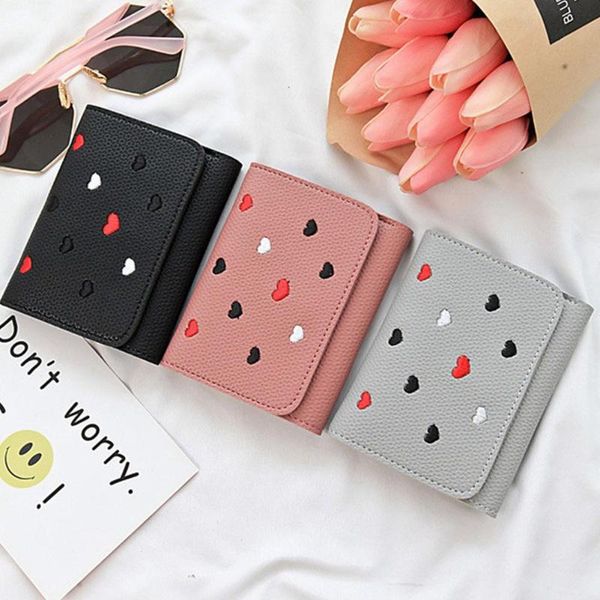 wallets pinshang women short square zipper coin purse case with love heart pattern, Red;black
wallets pinshang women short square zipper coin purse case with love heart pattern, Red;black