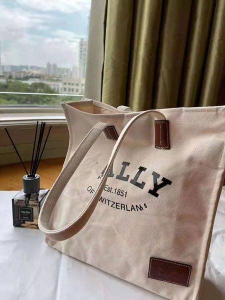 2021 new by barry canvas tote bag zhao ruth same large capacity one shoulder shopping bag handbag
2021 new by barry canvas tote bag zhao ruth same large capacity one shoulder shopping bag handbag