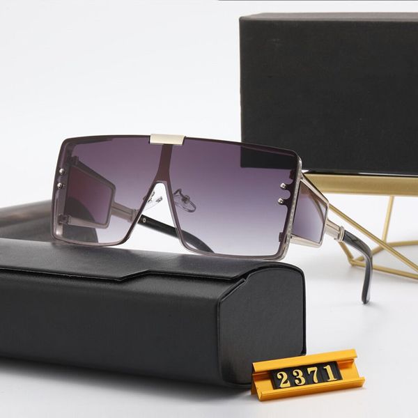 fashion 2021 mens designer classic oversized sunglasses polarized sunglass driving glasses uv400 lenses with cases and box, White;black
fashion 2021 mens designer classic oversized sunglasses polarized sunglass driving glasses uv400 lenses with cases and box, White;black