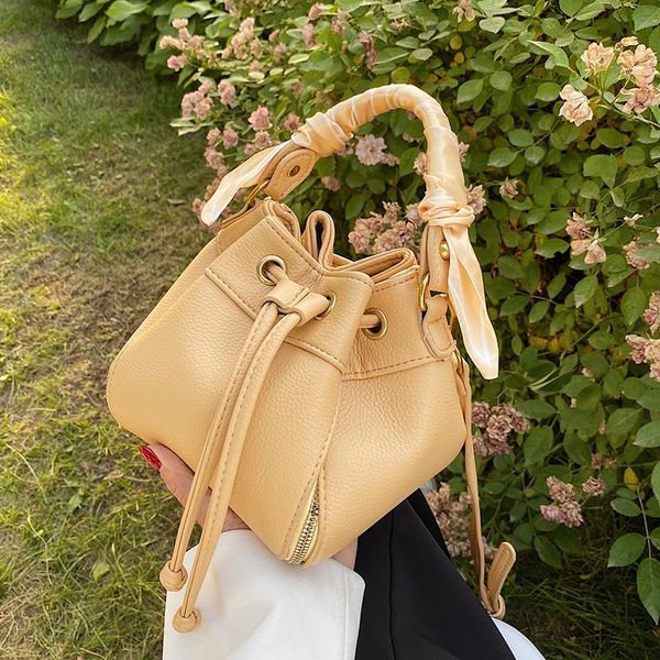 evening bags solid color trending small pu leather bucket for women 2021 summer designer lady drawstring shoulder handbags
evening bags solid color trending small pu leather bucket for women 2021 summer designer lady drawstring shoulder handbags