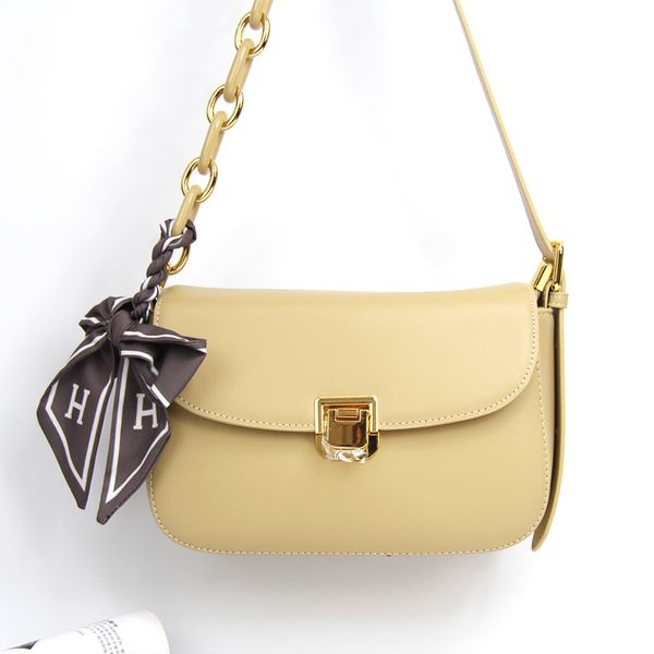 designer bags2021 saddle bag underarm bag super beautiful new style women's single shoulder messenger resin chain fashion trend all-mat