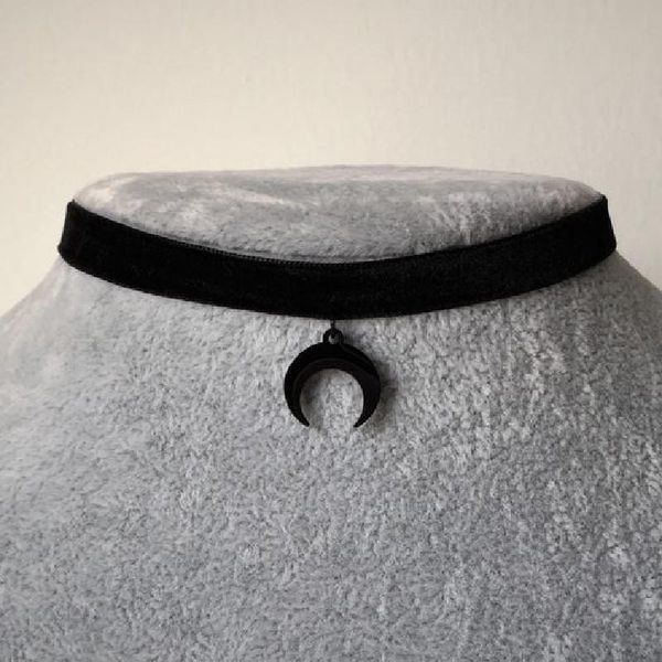 chokers black crescent moon choker necklace gothic grunge velvet punk handmade jewelry gorgeous women gift statement goth, Golden;silver
chokers black crescent moon choker necklace gothic grunge velvet punk handmade jewelry gorgeous women gift statement goth, Golden;silver