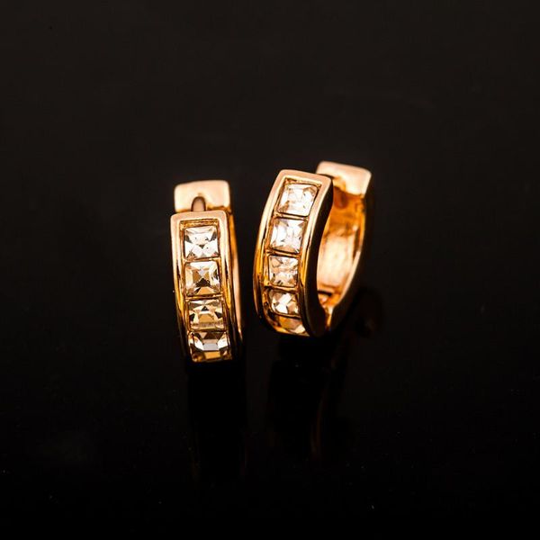 hoop & huggie personality silver plated inlaid zircon earrings for women, Golden;silver
hoop & huggie personality silver plated inlaid zircon earrings for women, Golden;silver