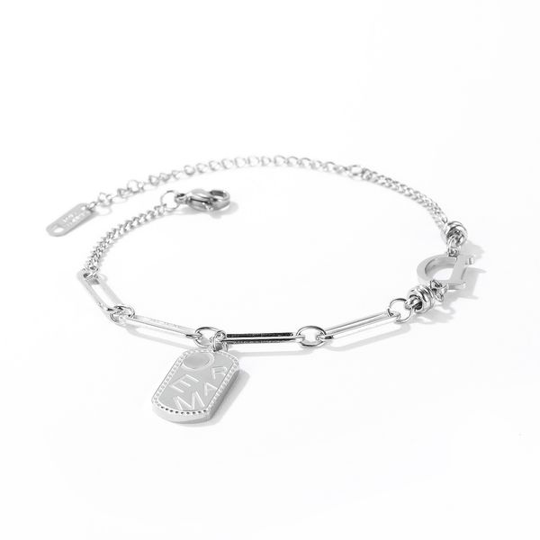selling personalized simple square brand versatile jewelry net red trend women's titanium steel bracelet, Golden;silver
selling personalized simple square brand versatile jewelry net red trend women's titanium steel bracelet, Golden;silver