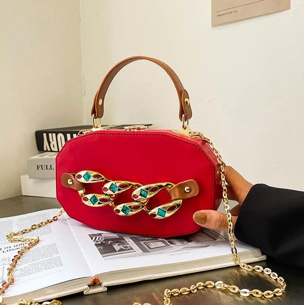 wholesale factory winter fashion solid color leather shoulder bag sweet lady diamond handbag street personality super chain decorative women
wholesale factory winter fashion solid color leather shoulder bag sweet lady diamond handbag street personality super chain decorative women