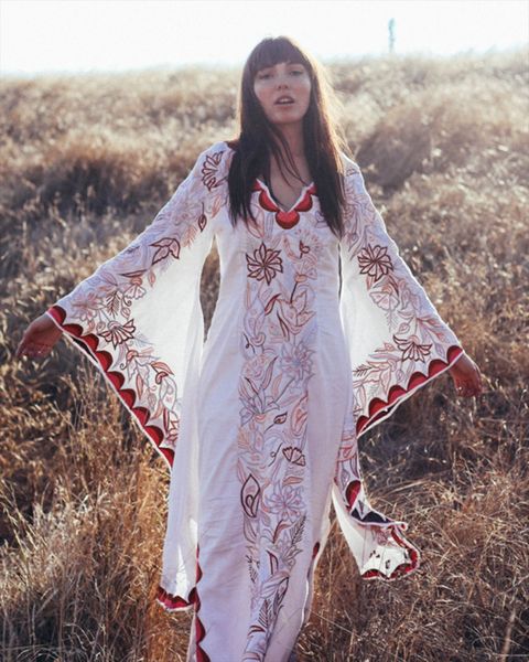 pareo and beach summer v-neck women's vintage wind floral print sun trumpet flare sleeve bohemian long vestidos, Black;gray
pareo and beach summer v-neck women's vintage wind floral print sun trumpet flare sleeve bohemian long vestidos, Black;gray
