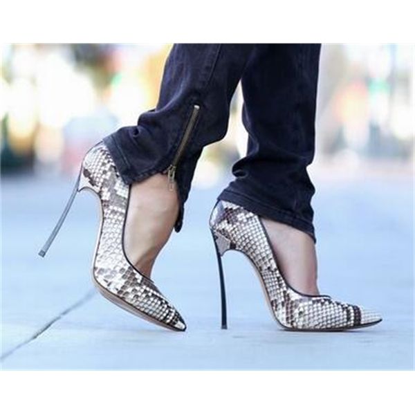 shoe snake printout leather pointed toe blade python metal high heels women's shoes size 33-43, Black
shoe snake printout leather pointed toe blade python metal high heels women's shoes size 33-43, Black
