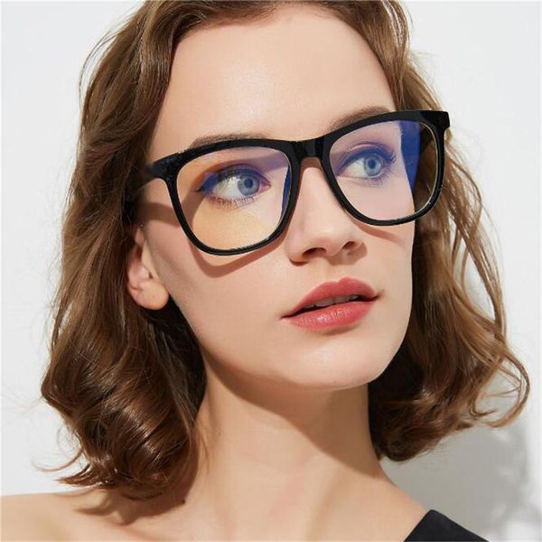 fashion sunglasses frames 2021 black square eyewear frame women retro transperant optical glasses men clear lens spectacles eyepiece unisex
fashion sunglasses frames 2021 black square eyewear frame women retro transperant optical glasses men clear lens spectacles eyepiece unisex