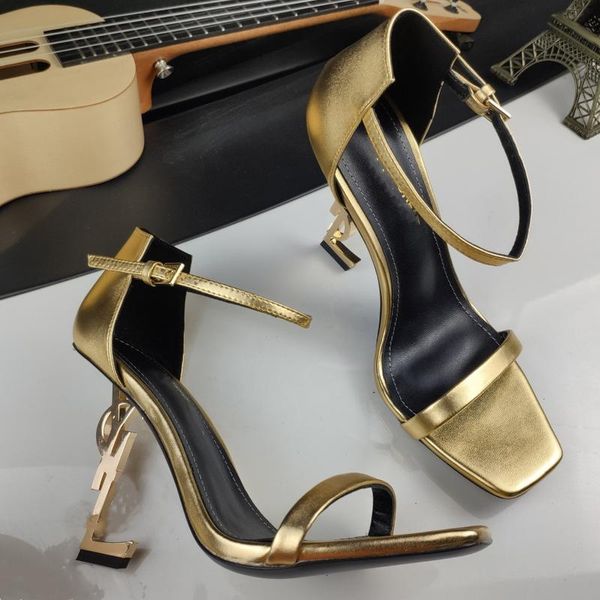 classics brand high heel sandal genuine leather 8-10cm letter women wedding shoes black patent size 35-43 dress
classics brand high heel sandal genuine leather 8-10cm letter women wedding shoes black patent size 35-43 dress