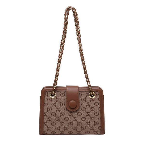 75% off handbag factory store bag female high texture chain splicing style autumn and winter single shoulder small square bag, Black;red
75% off handbag factory store bag female high texture chain splicing style autumn and winter single shoulder small square bag, Black;red