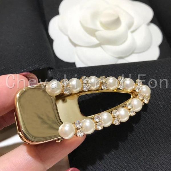 hair clips & barrettes chevalier d'eon brand pearl hairgrip elegant women for girl princess retro gold hairclip headdress headwear, Golden;silver
hair clips & barrettes chevalier d'eon brand pearl hairgrip elegant women for girl princess retro gold hairclip headdress headwear, Golden;silver