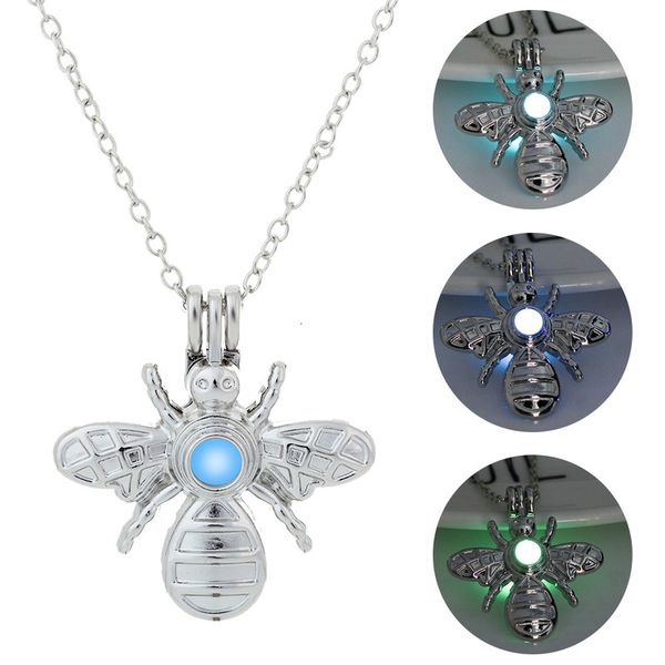 butterfly halloween diy luminous necklace fashion clavicle chain pendant jewelry, Silver
butterfly halloween diy luminous necklace fashion clavicle chain pendant jewelry, Silver