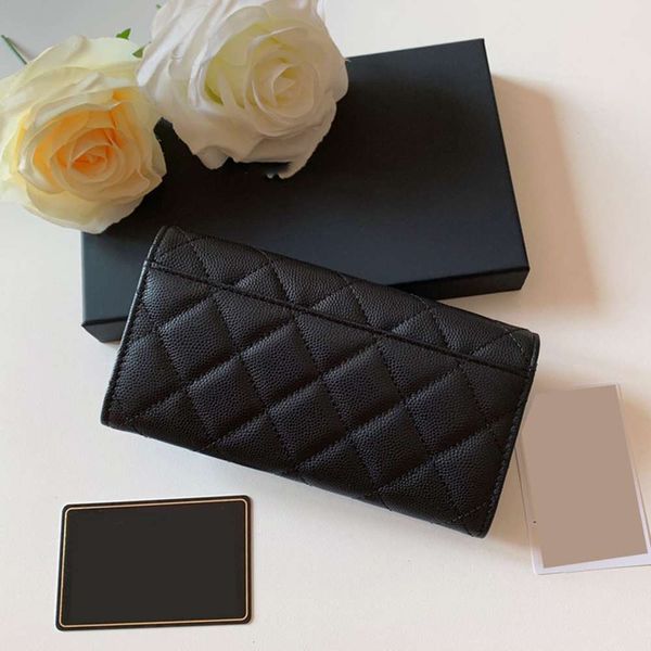 Designer luxuryAP1836Ladieswallet bag French designer 7A High-end customized quality Fashion simplicity
Designer luxuryAP1836Ladieswallet bag French designer 7A High-end customized quality Fashion simplicity
